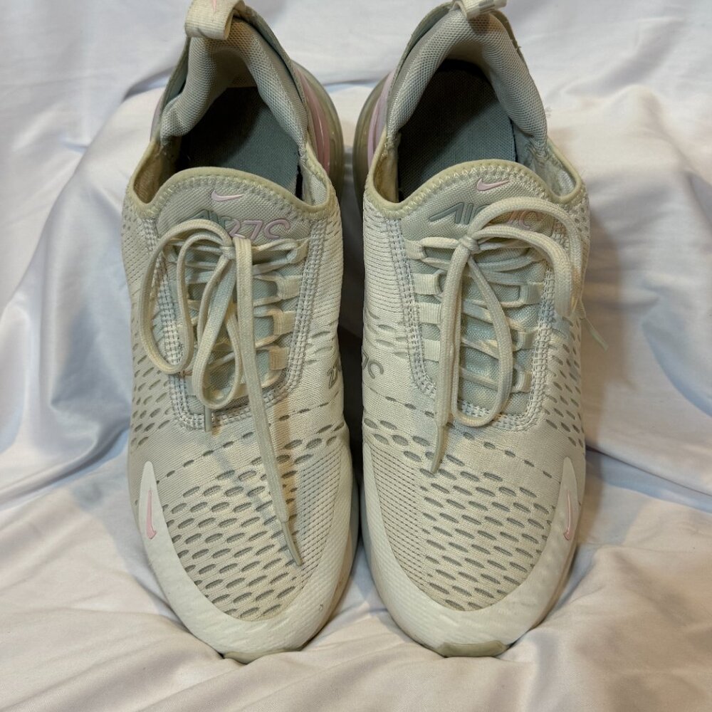 Air Max 270 Pink & White Size 9.5W - Picture 3 of 6